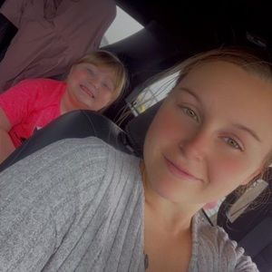 Meet your Posher, Danisha